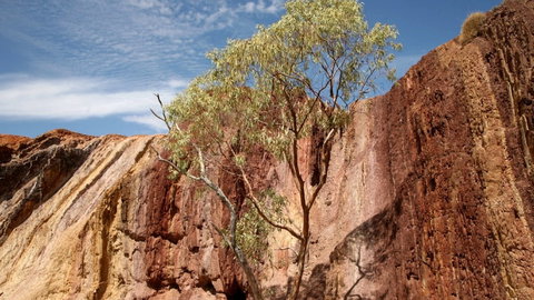 Ochre Pits - Newcastle Accommodation 0