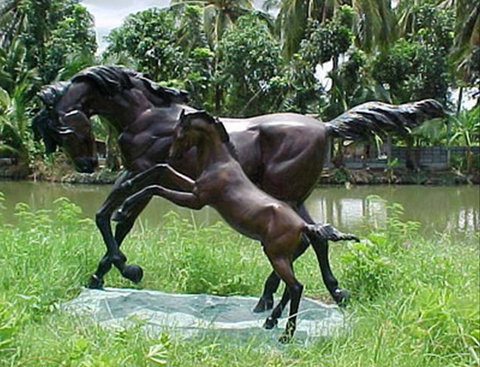 Summerland Antiques And Garden Centre - Newcastle Accommodation 0