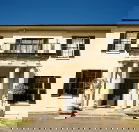 Wivenhoe House - Newcastle Accommodation