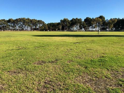 Yakka Park - Newcastle Accommodation 2