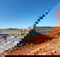 Back Roads to Winton Drive - Newcastle Accommodation