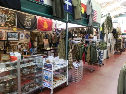 AAA Army Surplus And Collectables - Newcastle Accommodation 0