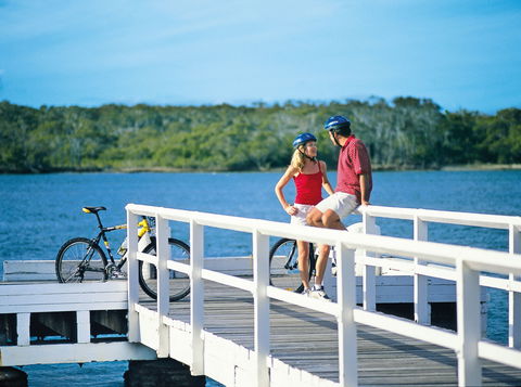 Brisbane To Fraser Island Adventure Drive - New Castle Tourism 1
