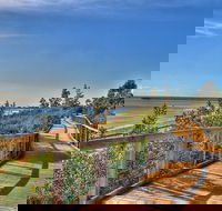 Frankston Foreshore and Pier Walk - New Castle Tourism