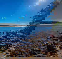 Buckleys Beach - New Castle Tourism