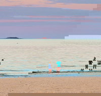 Mackerel Islands - Newcastle Accommodation