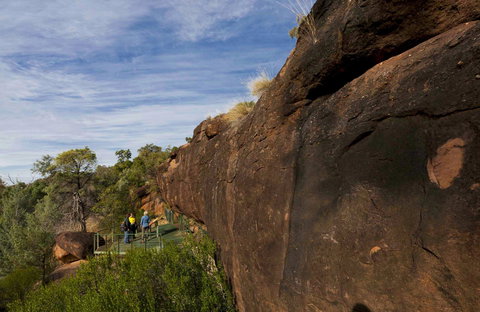 Mulgowan (Yappa) Aboriginal Art Site Walking Track - Newcastle Accommodation 0