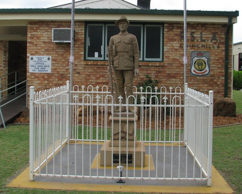Soldier Statue Memorial, Chinchilla - Newcastle Accommodation 0