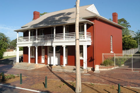 Campbelltown Heritage And Cultural Walk - Newcastle Accommodation 1
