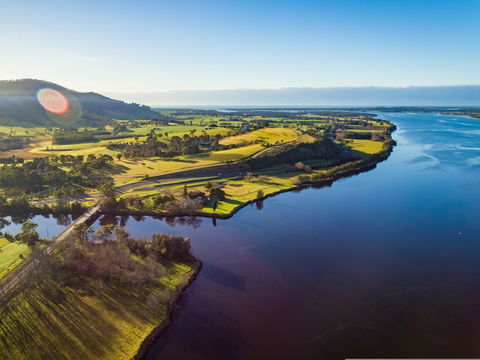 Shoalhaven River - New Castle Tourism 2