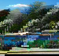 Eildon Outdoor Swimming Pool - Newcastle Accommodation