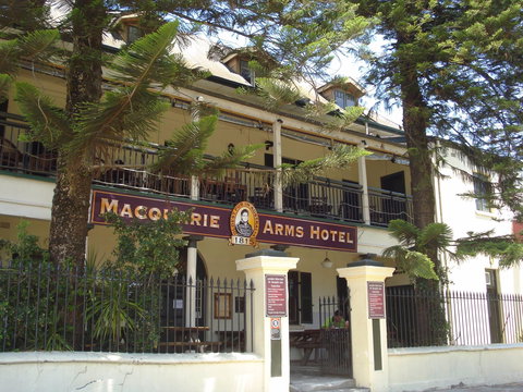 Macquarie Arms Hotel - New Castle Tourism 0