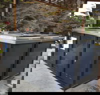 Whitemark Foreshore Picnic Area - New Castle Tourism