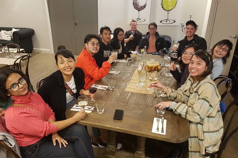 Hunter Valley Small Group Wine, Gin, Cheese & Chocolate Tour - New Castle Tourism 7