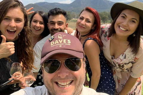 Hunter Valley Small Group Wine, Gin, Cheese & Chocolate Tour - New Castle Tourism 4