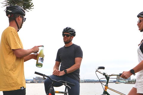 Newcastle Half-Day Bike Tour With Lunch - New Castle Tourism 4