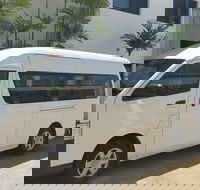 Airport Transfer to or from Cairns hotels for up to 13 people 7am-10pm - Newcastle Accommodation