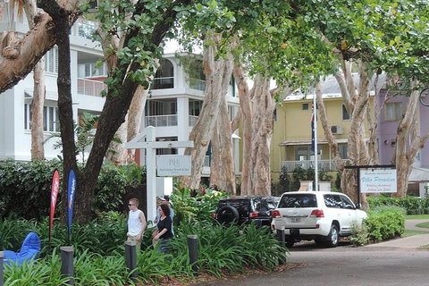 Airport Transfer - Palm Cove, Kewarra Beach & Trinity Beach To Cairns Airport - Newcastle Accommodation 6