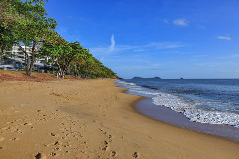 Airport Transfer - Palm Cove, Kewarra Beach & Trinity Beach To Cairns Airport - Newcastle Accommodation 7