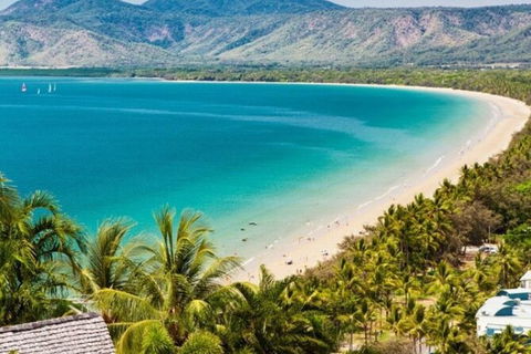 SHUTTLE - Port Douglas And Craiglie Return Transfer - New Castle Tourism 4