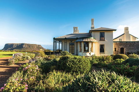 Cruise Ship Special From Burnie To Stanley And The Nut - New Castle Tourism 7