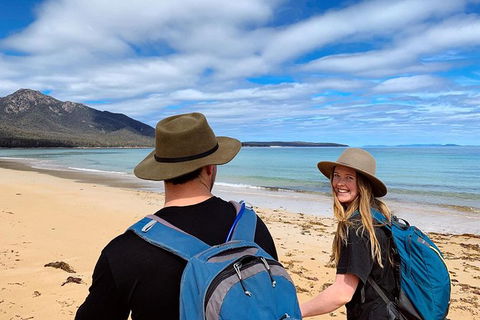 Freycinet Walking Tour - New Castle Tourism 4