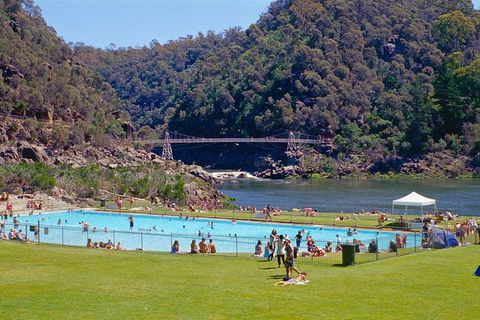 Launceston Wine & Sightseeing Tours - New Castle Tourism 1