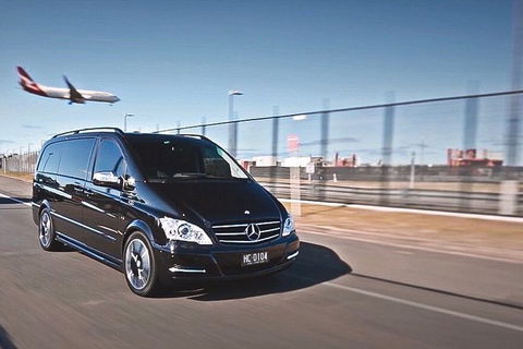 Melbourne Airport Transfer (DEPARTURE) - New Castle Tourism 0