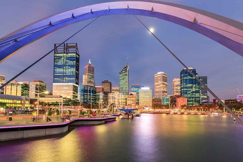 Swan Valley Sunset Wine Tour - Premium Small Group Tour - New Castle Tourism 1