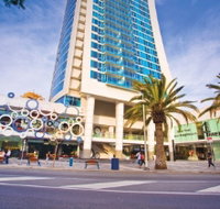The High Street Surfers Paradise - New Castle Tourism