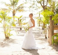 An Island Hideaway - Newcastle Accommodation