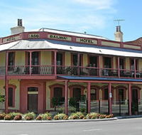 Railway Hotel - New Castle Tourism