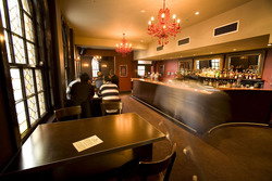 Edinburgh Castle Hotel - New Castle Tourism 0