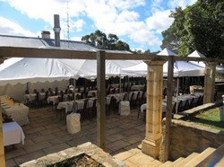 Greenman Inn - Newcastle Accommodation 3