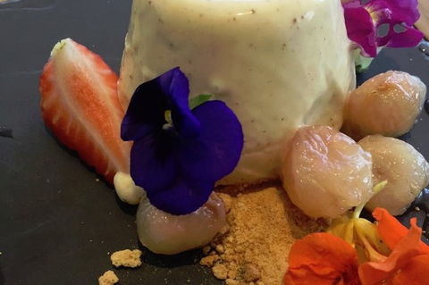 MRepublic Restaurant, Bar And Lounge - Newcastle Accommodation 2