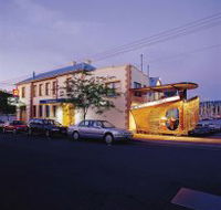 Waterfront Hotel - New Castle Tourism