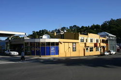 TRC Hotel - Newcastle Accommodation 0