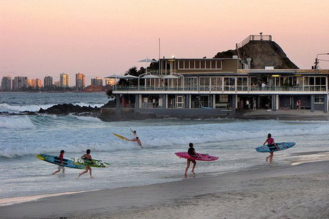 Currumbin Beach Vikings Surf Club - Newcastle Accommodation 1