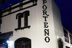 Porteno & Gardels Bar - New Castle Tourism 0