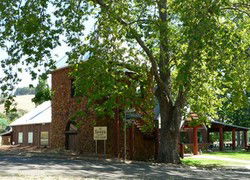Balingup Tavern - New Castle Tourism 1