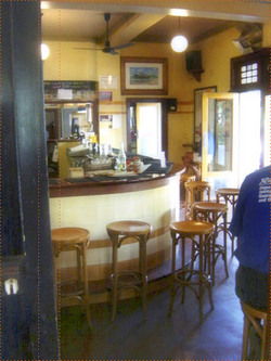 Bangalow Hotel - Newcastle Accommodation 3