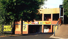 Royal Hotel Drouin - New Castle Tourism 3