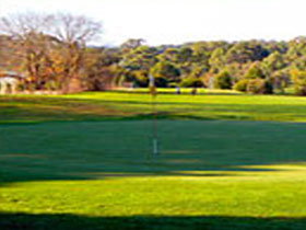 Oakbank Golf Club - Newcastle Accommodation 0