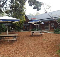 Victoria Hotel - New Castle Tourism