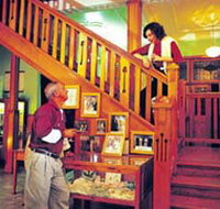 Hotel Corones - Newcastle Accommodation