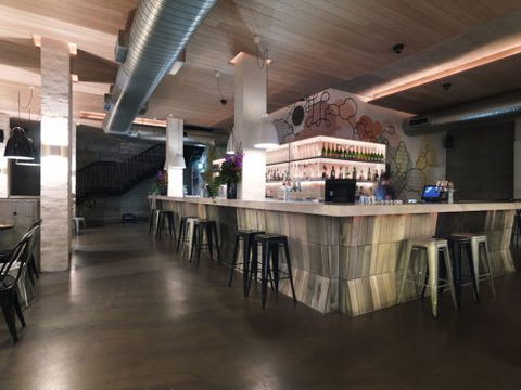 Honey Bar And Restaurant - Newcastle Accommodation 0