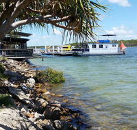 Tin Can Bay Yacht Club Bistro - Newcastle Accommodation