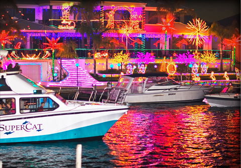 Christmas Lights Cruise - Newcastle Accommodation 1