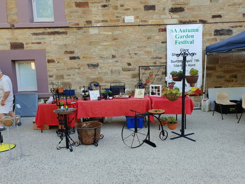 Clare Show Market - Newcastle Accommodation 1