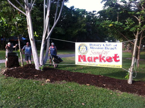 Mission Beach Markets - New Castle Tourism 0